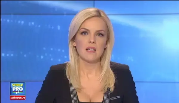 Familia Iohannis a sarbatorit validarea functiei la Curtea Constitutionala