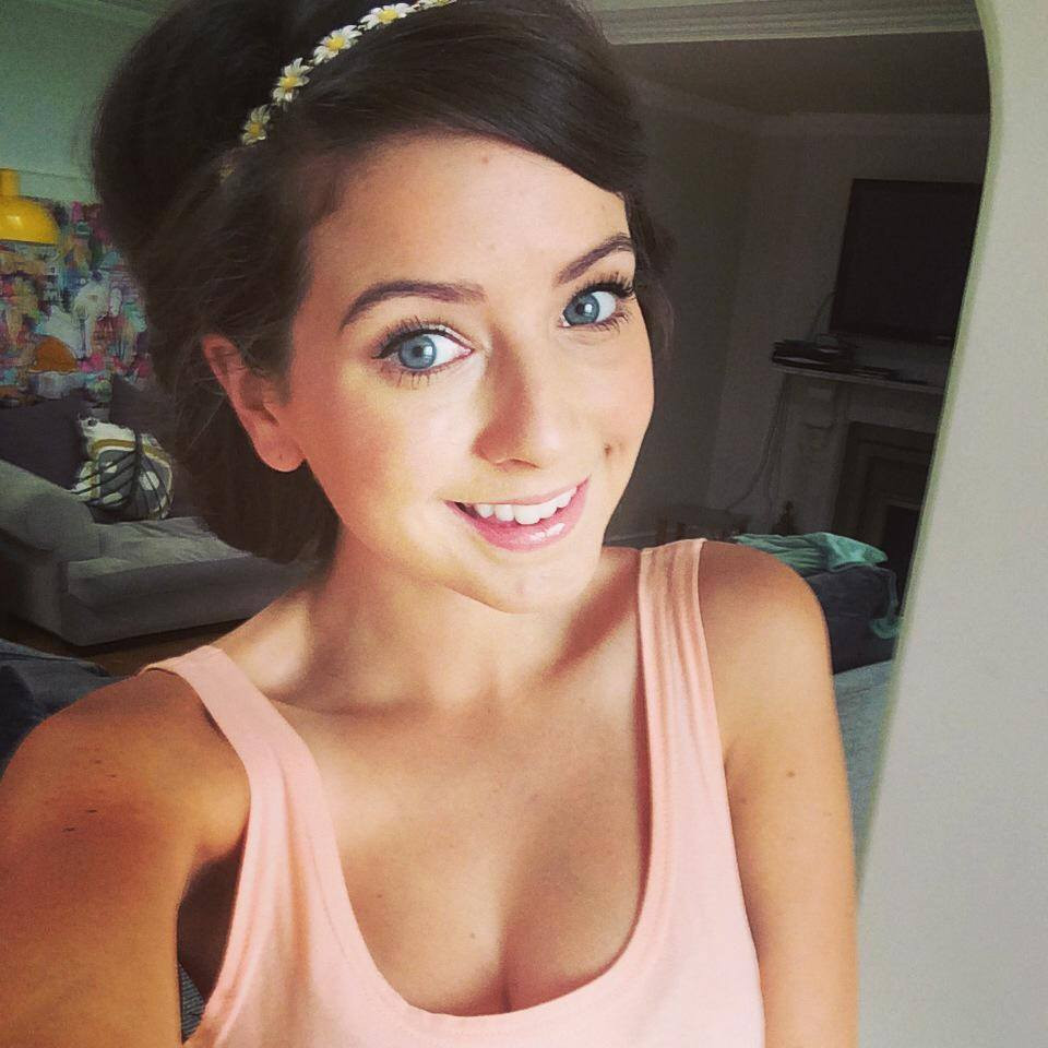 O tanara castiga 400.000 de euro, la numai 24 de ani. Motivul pentru care a devenit o celebritate pe internet