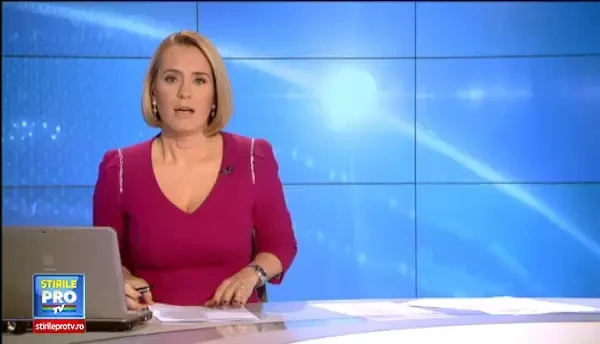 Hegedus Csilla si Bogdan Aurescu au depus juramantul de investire in fruntea Culturii si Externelor. Mesajul lui Basescu