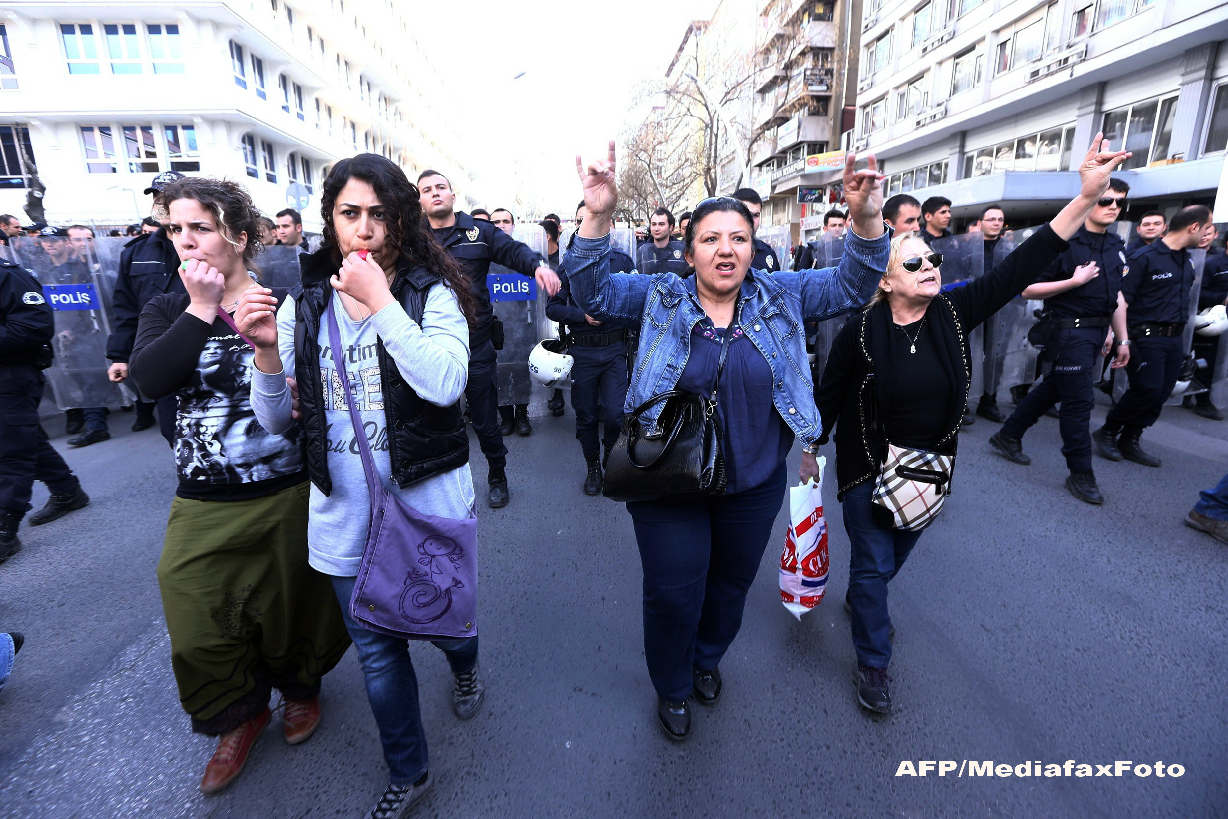 "Femeile nu pot fi considerate egale cu barbatii!". Declaratiile scandaloase ale unui sef de stat