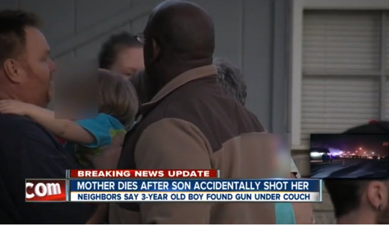 Tragedie in SUA. O femeie a murit impuscata in cap de fiul ei de numai trei ani