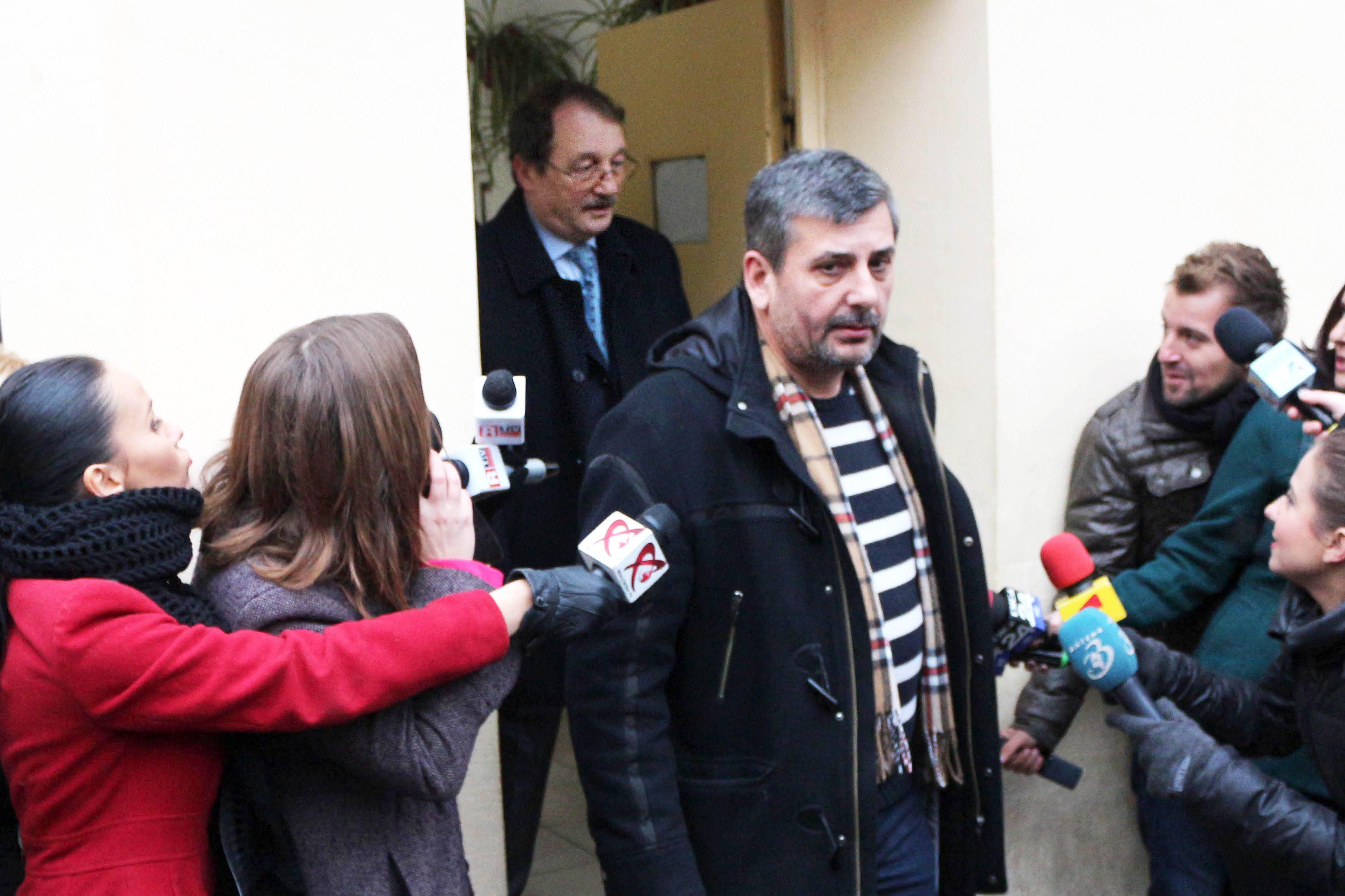 Mircea Basescu a ajuns la locuinta sa din Constanta dupa ce a iesit din arestul Politiei Capitalei