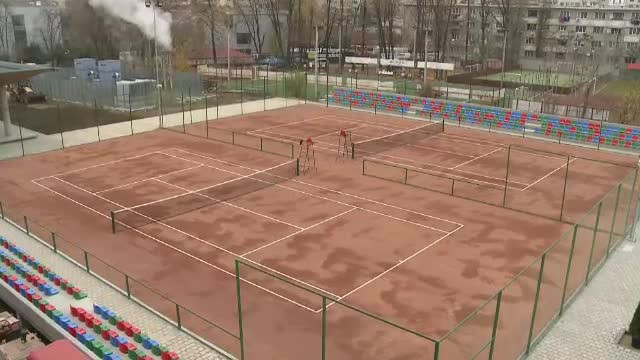 Primaria Capitalei a inaugurat Academia de Tenis. Alternativa la cluburile private pentru copiii care viseaza sa fie ca Halep