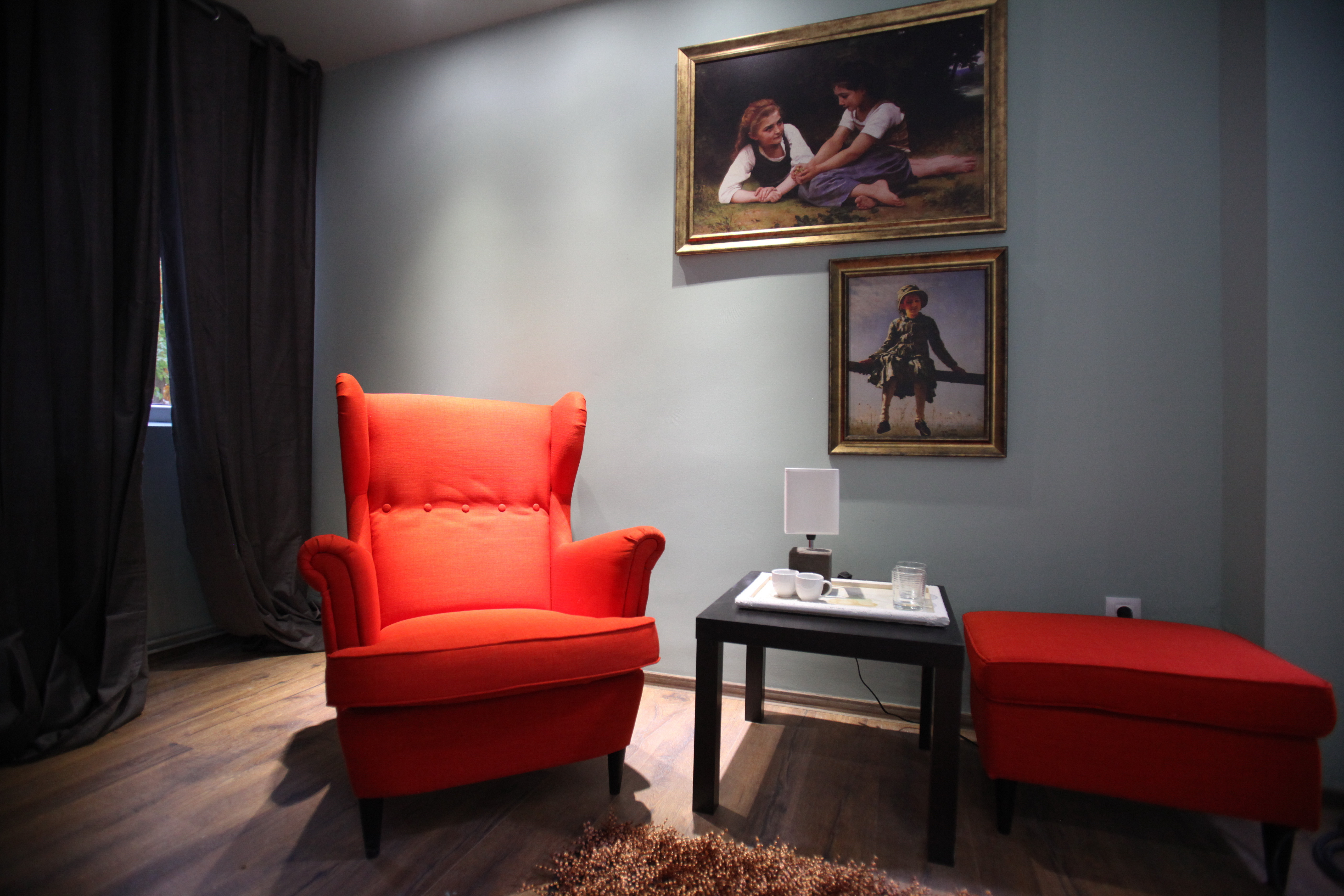 VISURI LA CHEIE a schimbat viata unei fetite de 4 ani cu o boala grava. Casa de vis in care sta acum impreuna cu mama ei