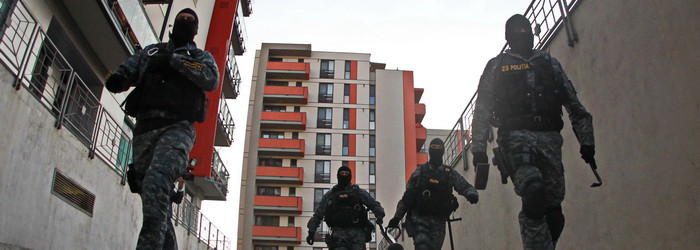 Reteaua care a transformat studente in prostituate la Petrosani. Cine e fiul de consilier judetean care ar conduce gruparea