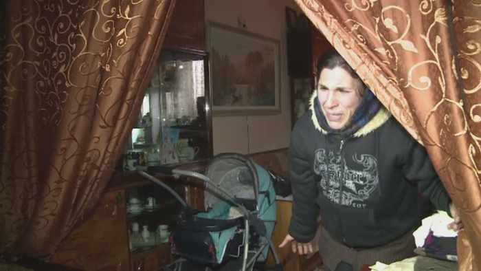 Evacuari cu scandal in Galati. Chiriasii unui bloc al primariei au fost evacuati din cauza datoriilor