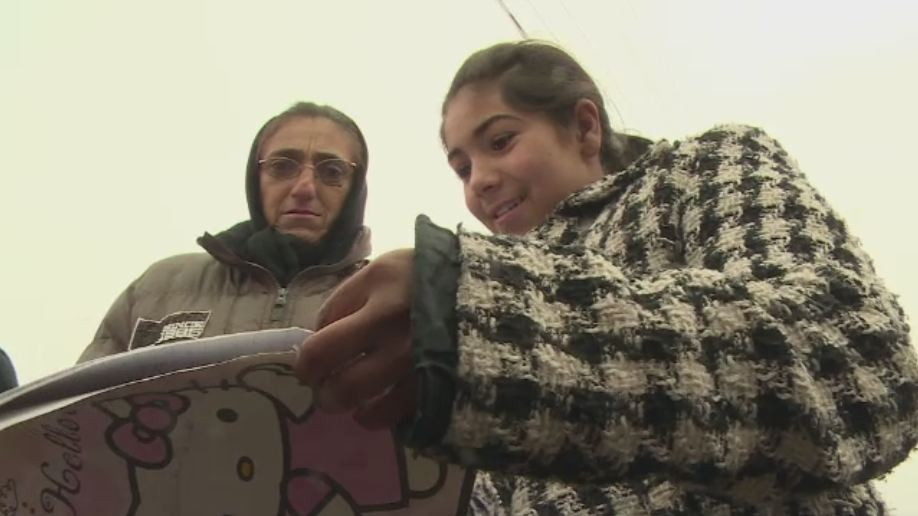 In tara licitatiilor si contestatiilor, 10000 de copii sarmani din Prahova asteapta inca dupa rechizitele gratuite de la stat