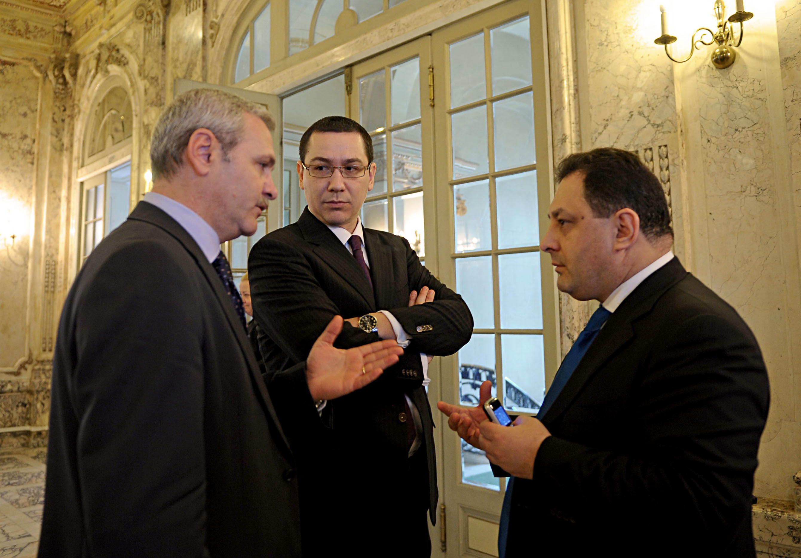 Marian Vanghelie "da din casa". Ce spune despre rolul lui Sebastian Ghita in PSD si de vacanta lui Victor Ponta in Emirate