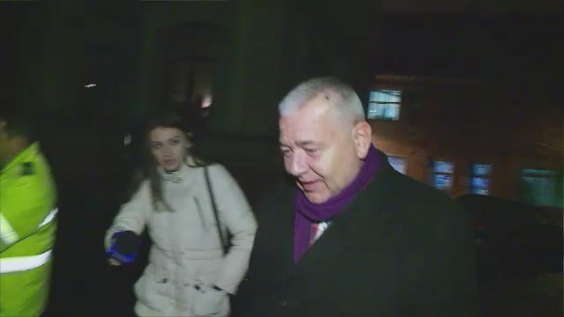 Senatorul Marius Nicoara a intrat cu masina intr-un taxi, dupa ce s-ar fi urcat baut la volan. "Da, un mic accident"