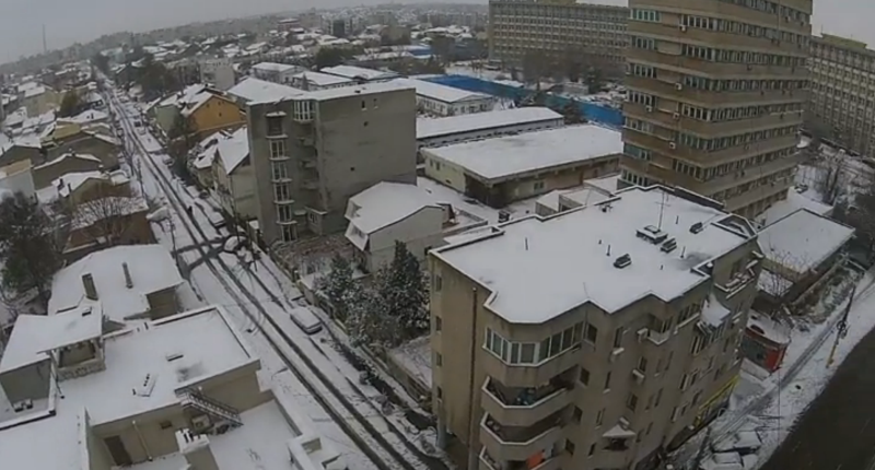 Orasul Constanta, acoperit de stratul de zapada cazut sambata spre duminica. Imaginile surprinse cu o DRONA. VIDEO