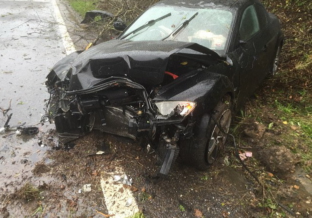 Si-a filmat propriul accident, suferit pe autostrada. Ce s-a intamplat cu soferul. VIDEO