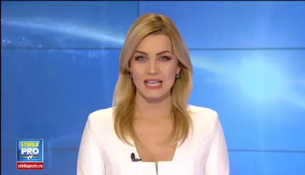 Pelerinaj la pestera de langa Adamclisi, unde ar fi trait Sfantul Andrei. Sute de crendinciosi s-au rugat pentru sanatate