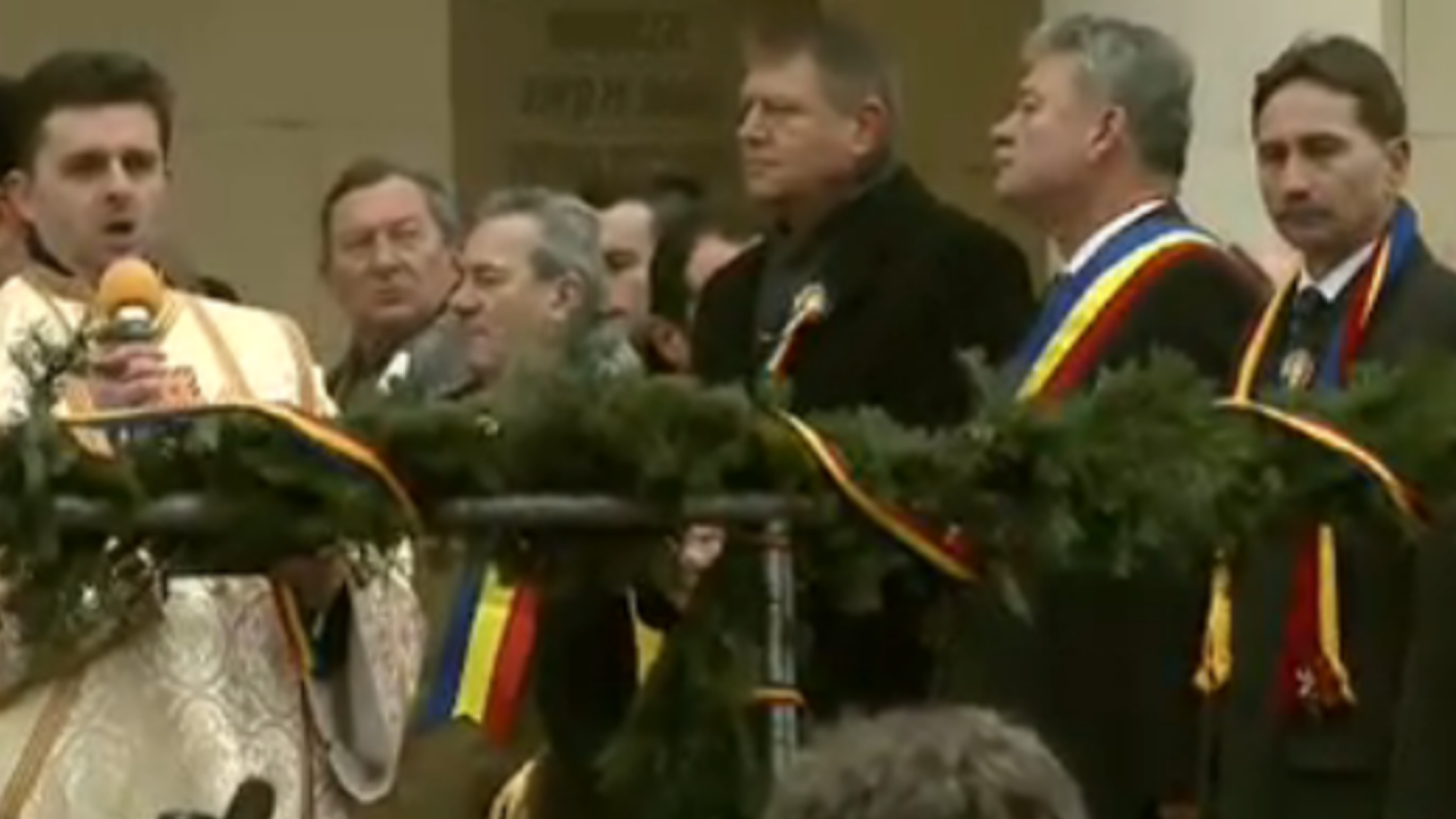 ZIUA NATIONALA A ROMANIEI. Imagini cu parada militara de la Alba Iulia. Care a fost mesajul lui Klaus Iohannis de 1 Decembrie