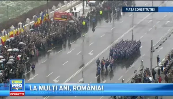 Defilare 1 decembrie 2014, Ziua Nationala