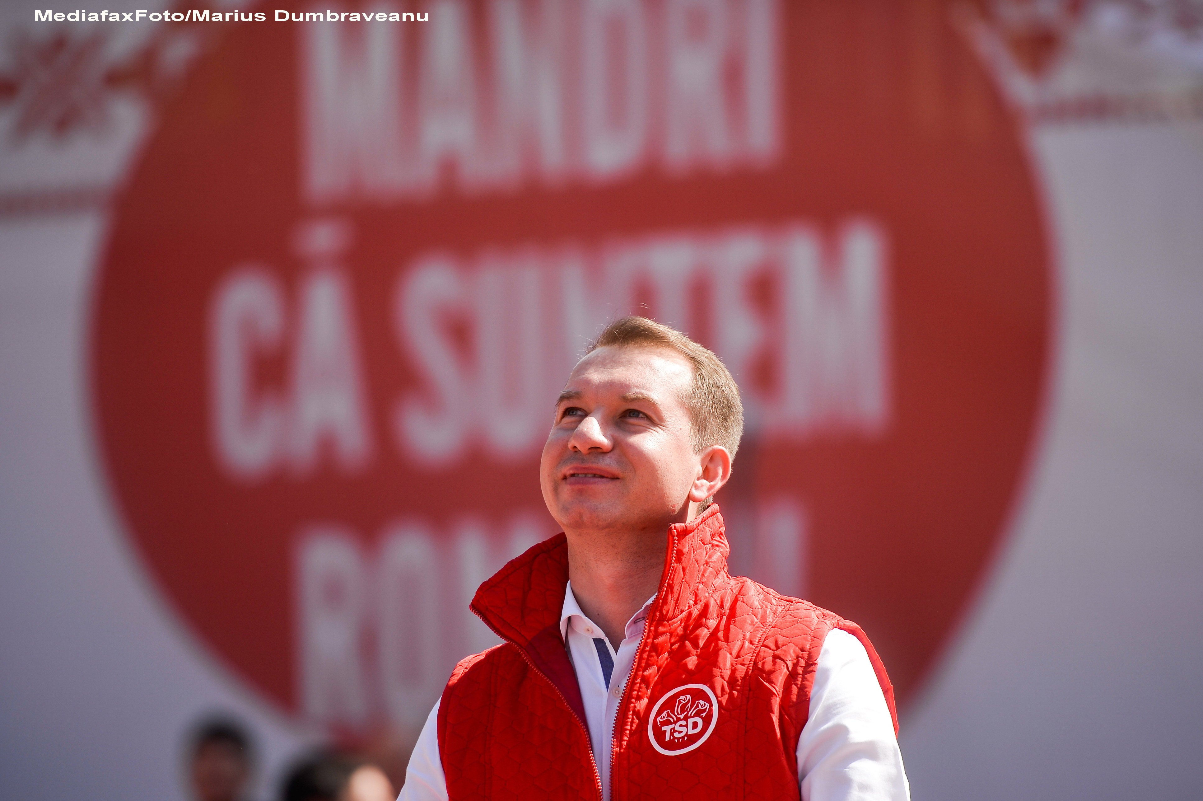 Seful tinerilor din PSD vrea o lege care sa ofere romanilor "acces GRATUIT la internet". Planurile lui Mihai Sturzu