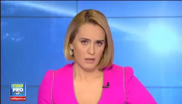 Protestul politistilor in lanturi, in fata Ministerului de Finante. Sute de agenti si-au cerut salariile taiate in 2009