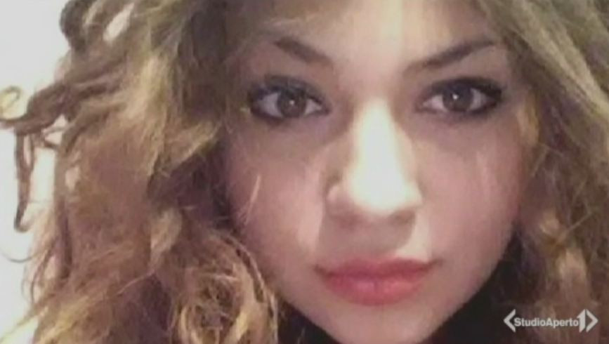 Romanca ucisa in Sicilia de iubitul ei. Barbatul a mai fost suspectat in urma cu doi ani de moartea unui adolescent