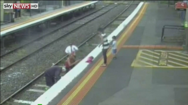copil tren Melbourne