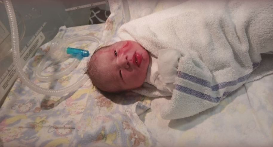 Drama unei familii de romani din Marea Britanie. Motivul controversat pentru care autoritatile le-au luat bebelusul