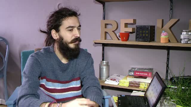 A sarutat 4 fete, a fost zugrav si a dormit sub cerul liber. Aventurile lui Bogdan, tanarul care a vizitat Europa cu 1 EUR/zi