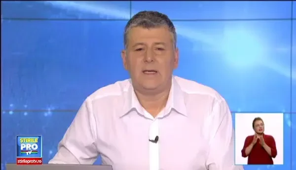 Proteste violente la Atena. Mii de oameni s-au batut cu politistii, au vandalizat magazine si au incendiat pubele de gunoi