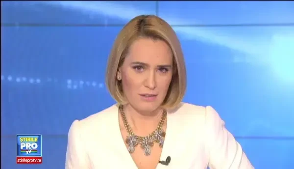 Femeile care au reusit sa incalce legea lui Vladimir Putin. Li s-a recomandat internarea la nebuni sau plecarea din tara