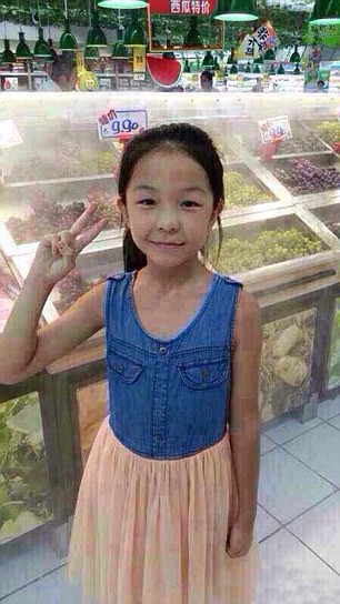 A fost lovita de profesoara in timpul cursului si a intrat in coma. Ce s-a intamplat cu eleva de 7 ani. FOTO