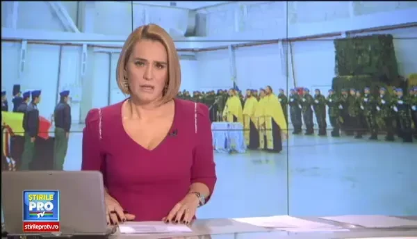 Ultimul onor pentru capitanul comandor Gabriel Titiana. Ceremonia impresionanta care a avut loc la Baza Militara Aeriana 90