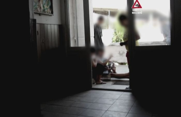 O ancheta "Romania, te iubesc!" ar putea schimba viata miilor de persoane cu dizabilitati din Romania. In ce conditii traiesc