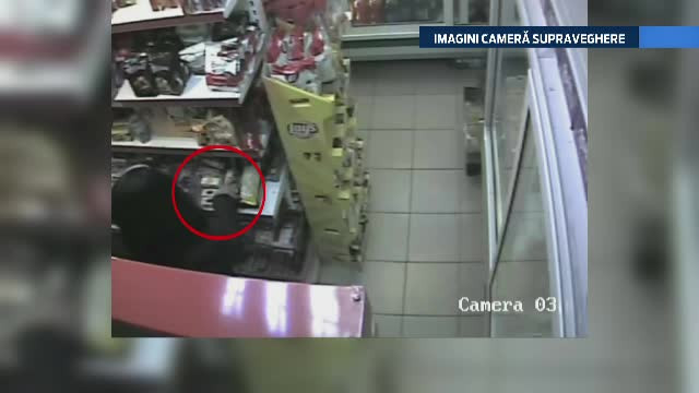 Decembrie e luna "cadourilor" pe care hotii si le fac singuri. La ce trebuie sa fiti atenti in magazine si supermarketuri