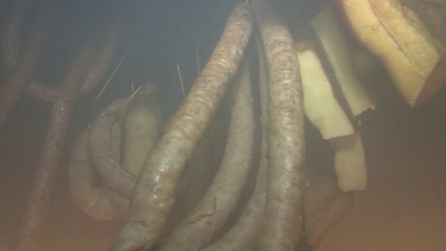 Pregatirile de Craciun au inceput in Ardeal. Secretele localnicilor cand vine vorba de slanina si carnati