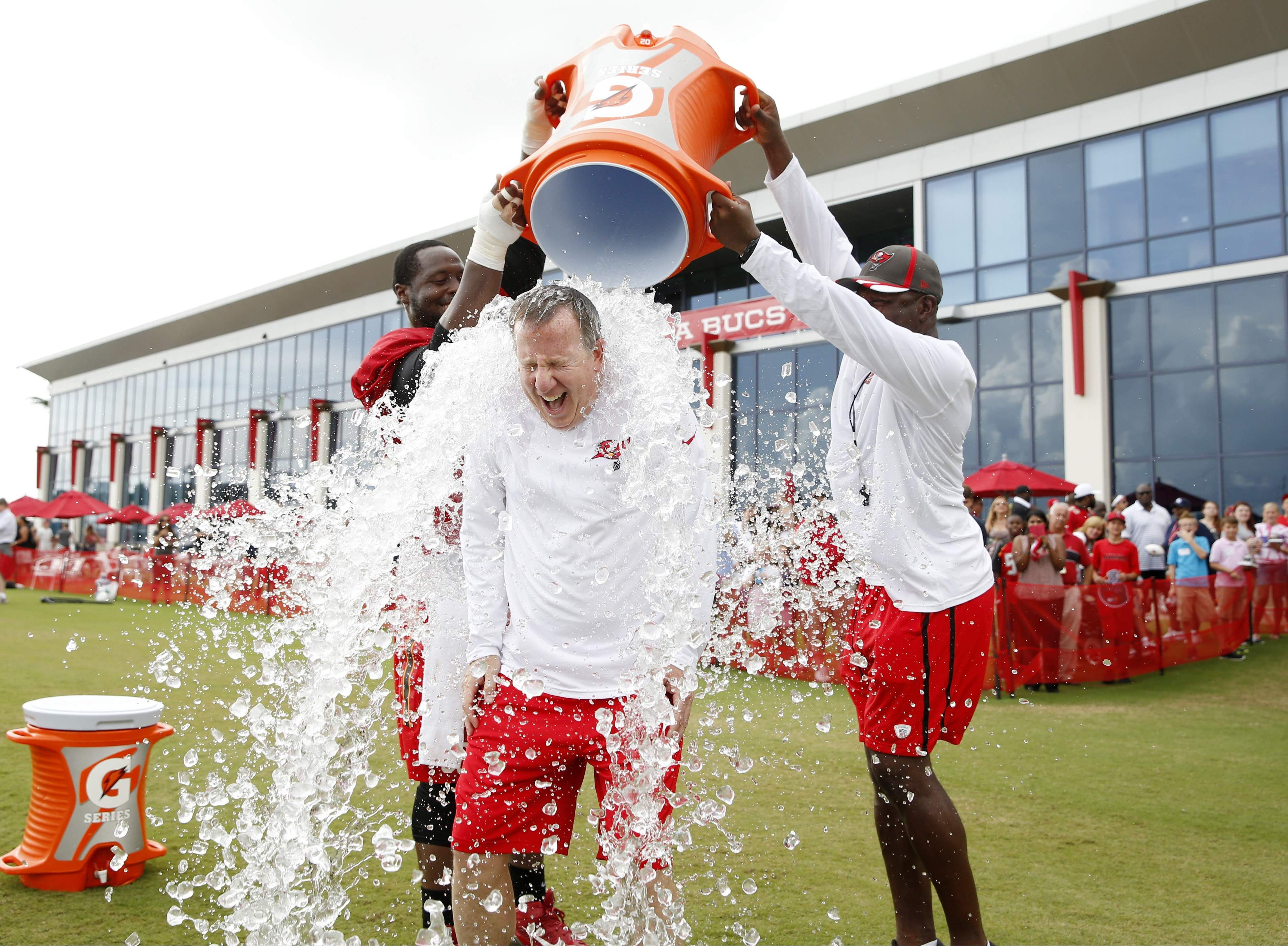 Cele mai dezbatute subiecte pe Facebook in 2014