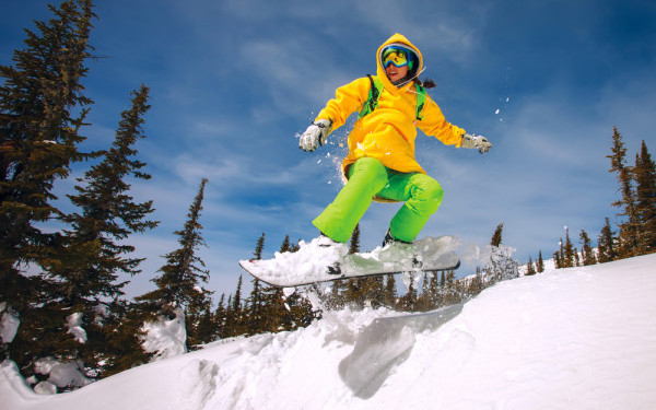 Ai prieteni pasionati de sport? Atunci acestea sunt cele mai bune cadouri pentru ei de Craciun