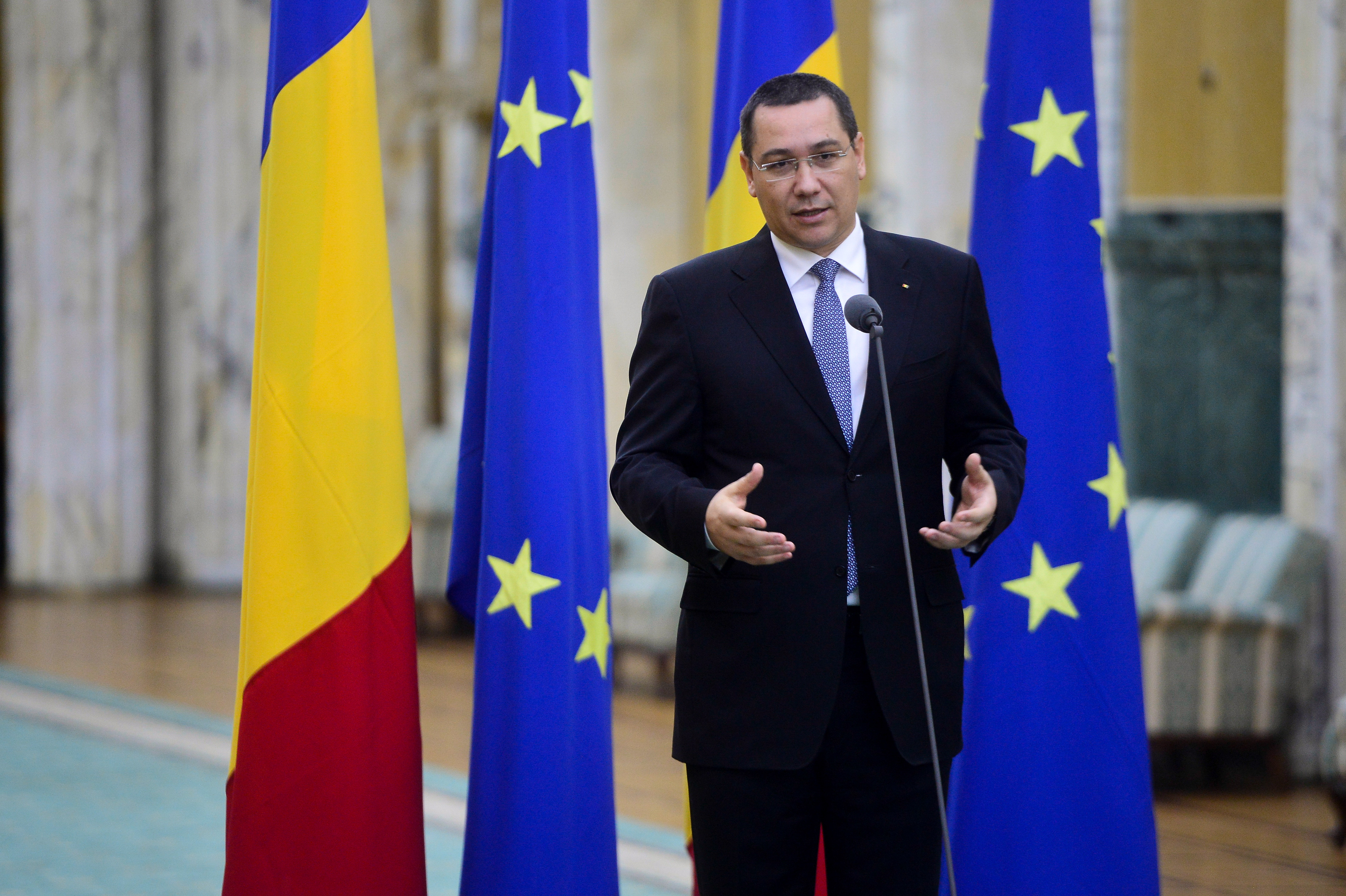 Victor Ponta RENUNTA la titlul de DOCTOR. Fostul avocat al Poporului il contrazice: "Nu se poate asa, nu are niciun efect"