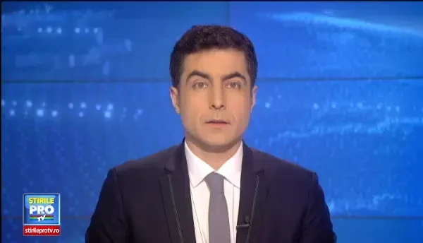 ANIMATIE GRAFICA. Un barbat a murit si altul a fost grav ranit din cauza unui porc iesit pe sosea. Cum s-a produs accidentul