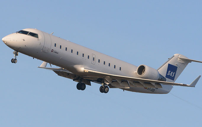 Armata suedeza: Un avion militar rus a fost foarte aproape de o coliziune cu o aeronava de pasageri. Reactia Rusiei