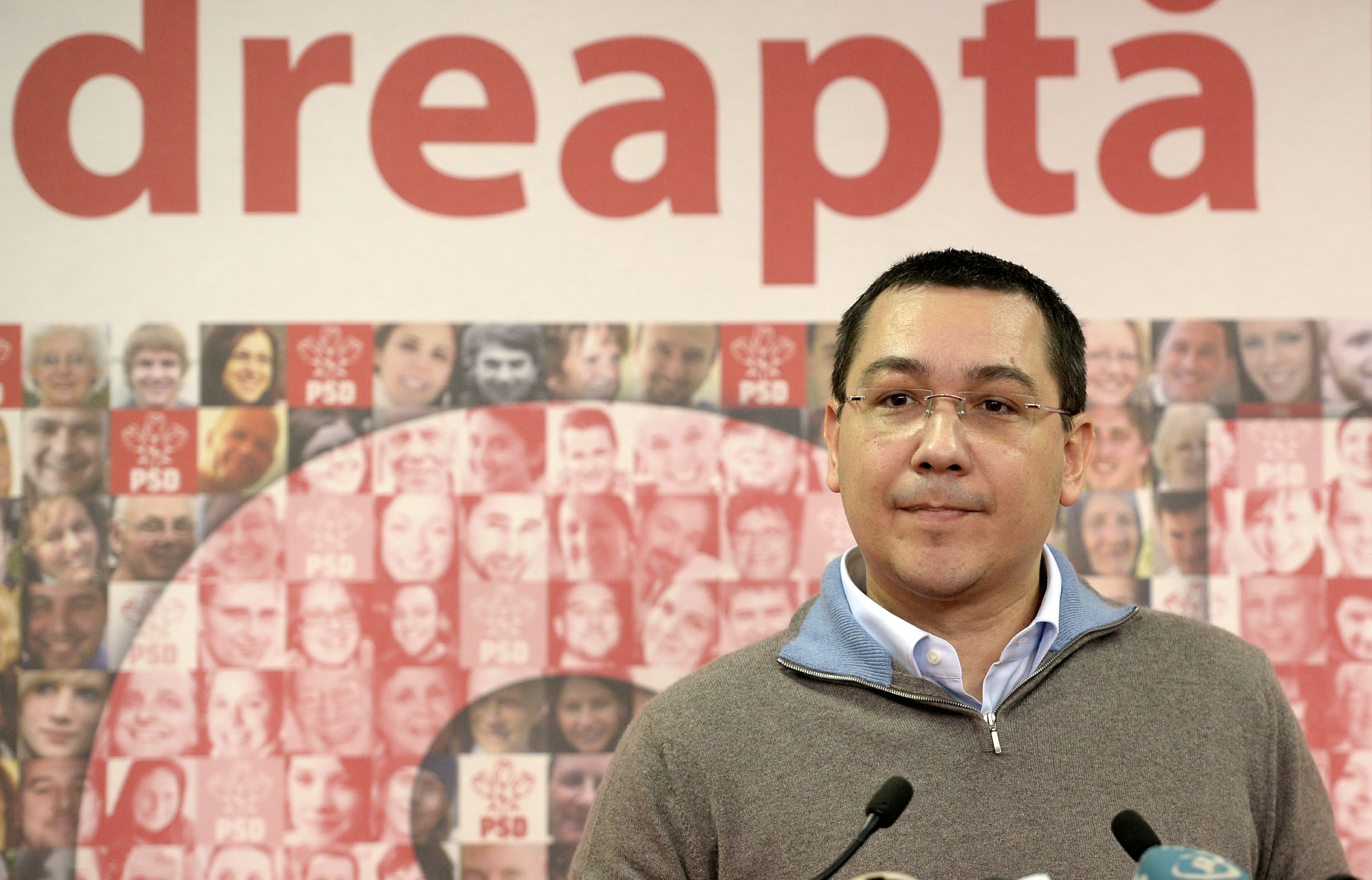 "Acum, a venit momentul". Apelul facut duminica dimineata de deputatii PSD catre Victor Ponta