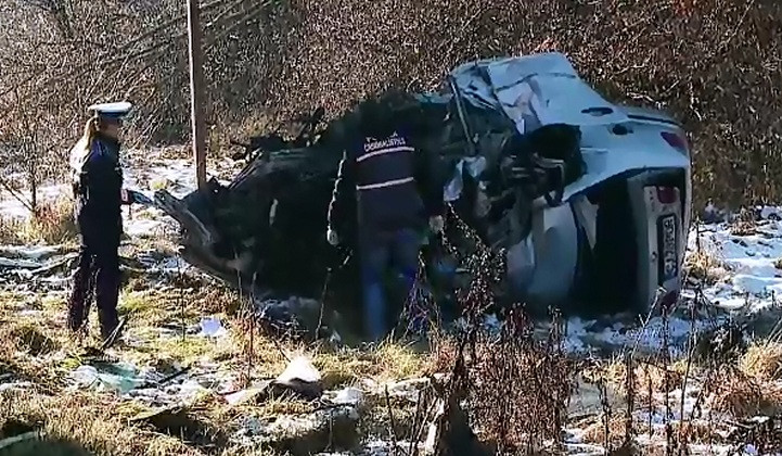 Inima i-a cedat la numai 22 de ani, in urma unui accident grav. Tanarul a pierdut controlul masinii si a intrat intr-un TIR