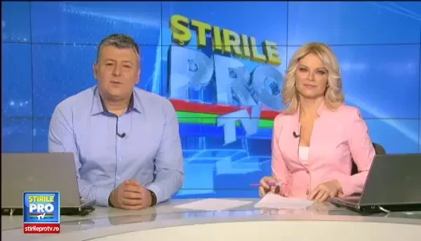 Miss World 2014. Rolene Strauss vine din Africa de Sud, este studenta la Medicina si vrea sa fie un far al sperantei. FOTO