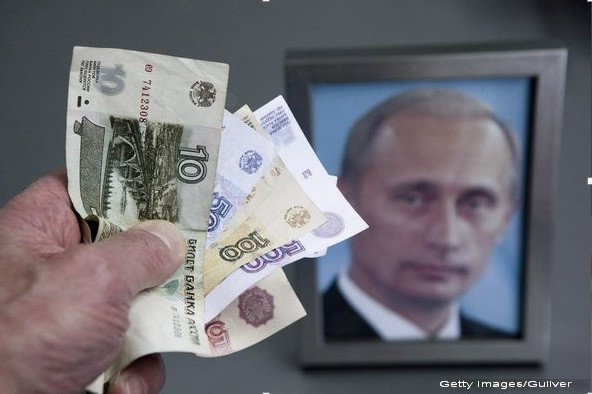 Cutremur financiar in Rusia. Nu s-a mai intamplat asa ceva intr-o singura zi, din 98. Medvedev le cere rusilor rabdare