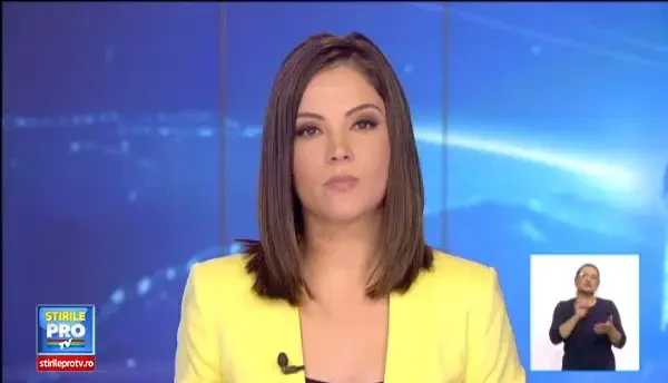 Incendiul care se reaprinde imediat ce a fost stins. In Suceava, pompierii se lupta cu flacarile de peste 24 de ore