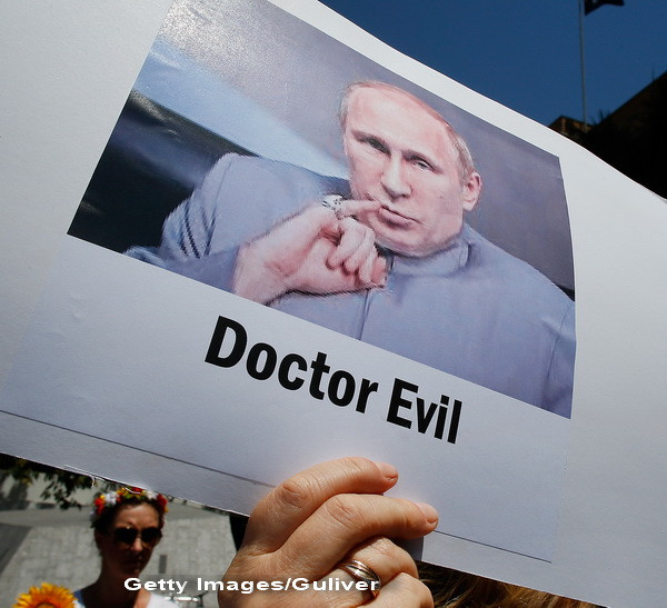 Prabusirea Rusiei trage dupa ea toata Europa.Legaturile dintre "Imperiul" lui Putin si celelalte tari. Romania, direct vizata