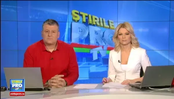 Taxi lovit cu putere de un autocar, pe DN 1. Soferul autoturismului, salvat de echipajul de descarcerare