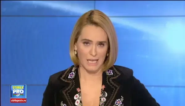 Chef Foa a gatit pentru o familie din Mehedinti. Cum s-au descurcat mamaia Iana si celebrul bucatar la pomana porcului