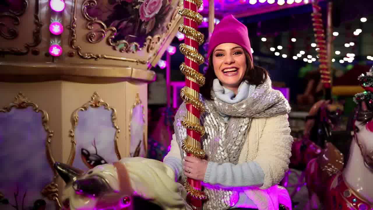 Oana Tache, despre cadoul pe care l-a gasit in brad anul trecut, de Craciun: "S-au strans pana si vecinii"