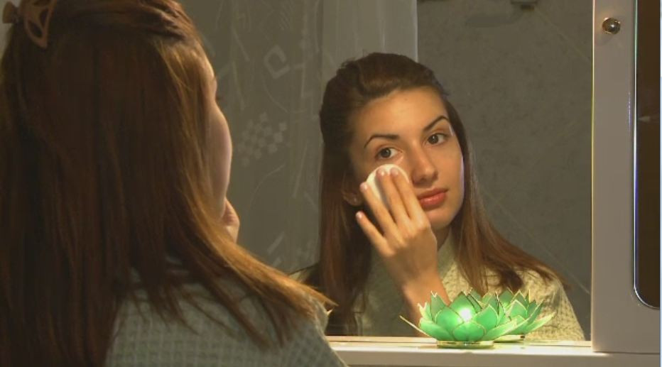 Razele ultraviolete reprezinta un pericol si iarna. Produsele care ne protejeaza, dar mentin si hidratarea