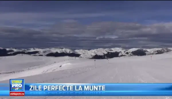 Vreme excelenta de schi la munte. Turistii au fost incantati de starea partiilor: E frumos ca in Austria sau Elvetia