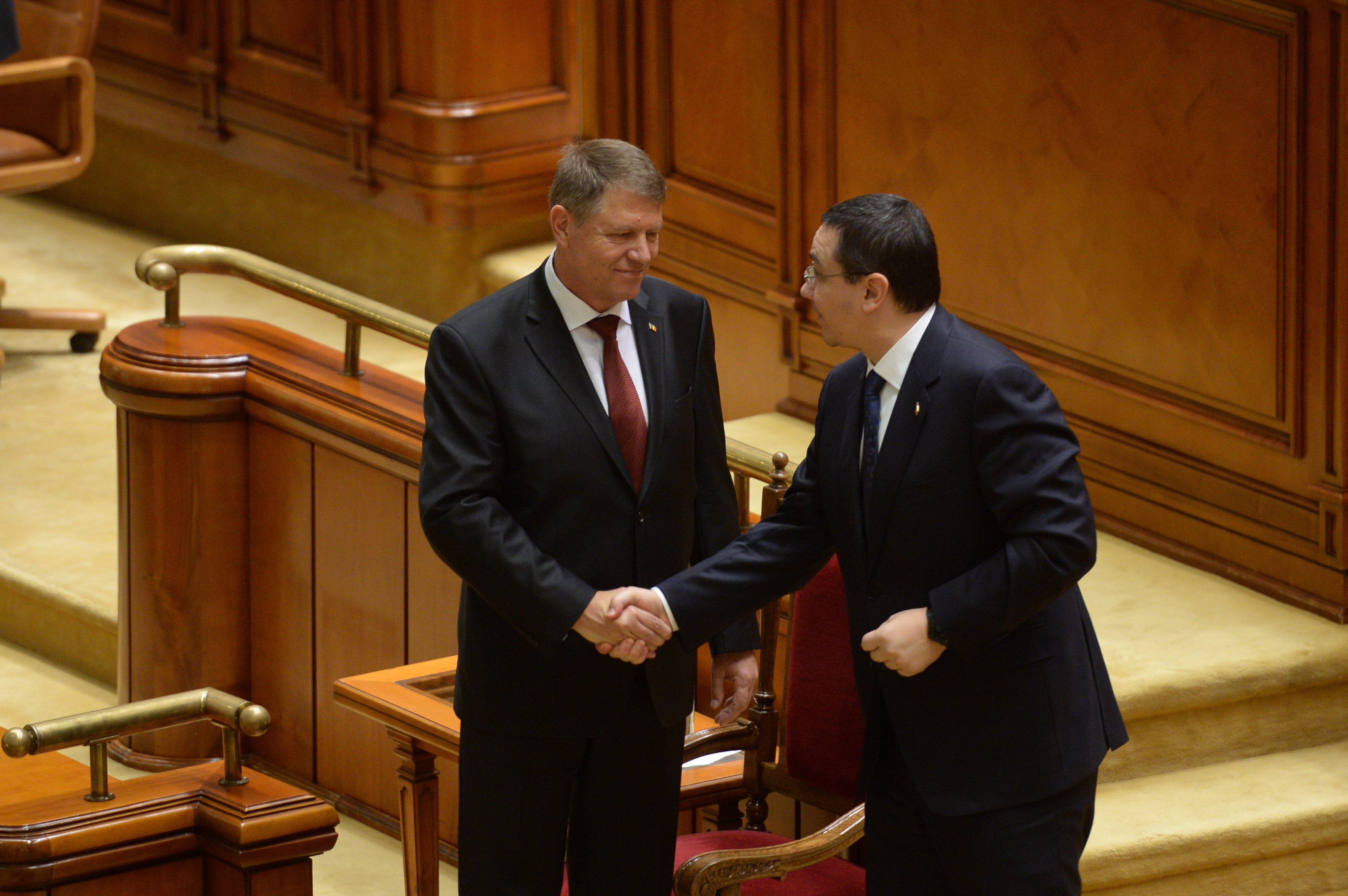 Iohannis, Cotroceni, Parlament - 8