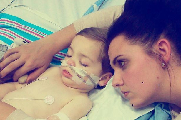 Gestul extrem de emotionant al unei mame care si-a pierdut baietelul de 2 ani. Ce a facut dupa moartea micutului