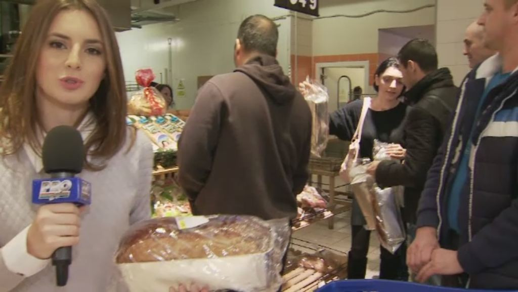 Nebunia cumparaturilor de Craciun pe ultima suta de metri. In Romania s-au vandut in jur de 7.300.000 de cozonaci